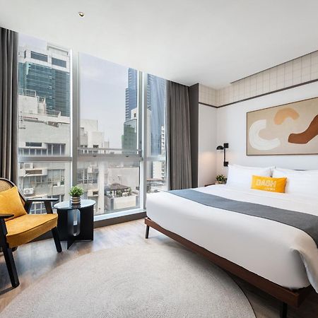 เดอะ เซิงว่าน Hotel ฮ่องกง ภายนอก รูปภาพ